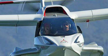 Icon A5 head-on inflight