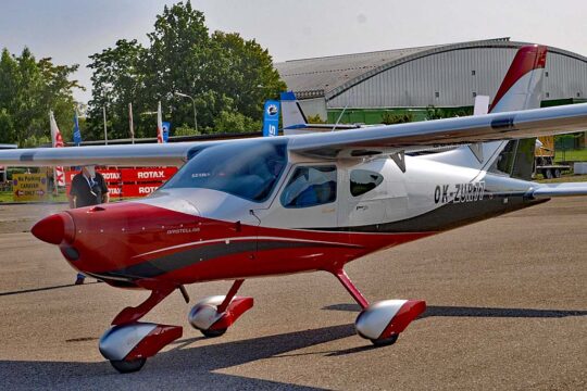 North Wing - Quality Light Sport Aircraft, Weight Shift Control